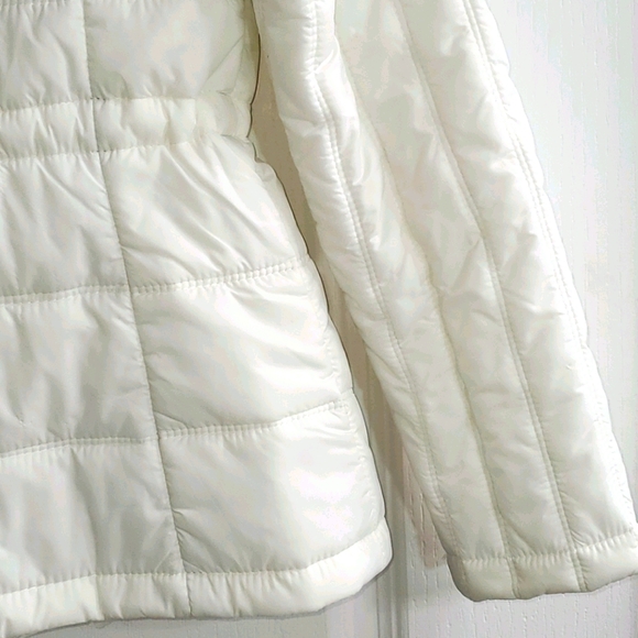 GUESS White Puffer Jacket M NWOT - Picture 7 of 16
